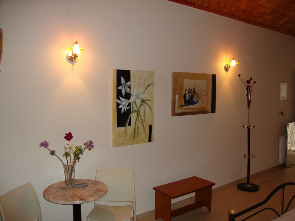 Bistola Guesthouse Vlakhokeraséa Exterior foto
