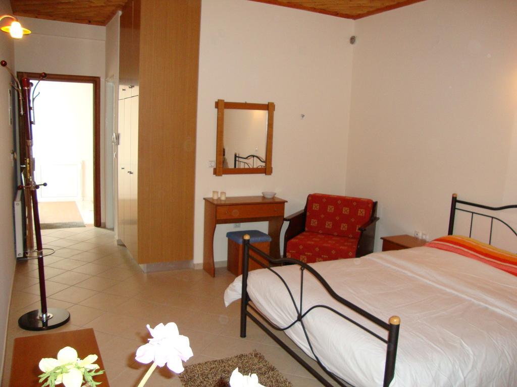Bistola Guesthouse Vlakhokeraséa Exterior foto